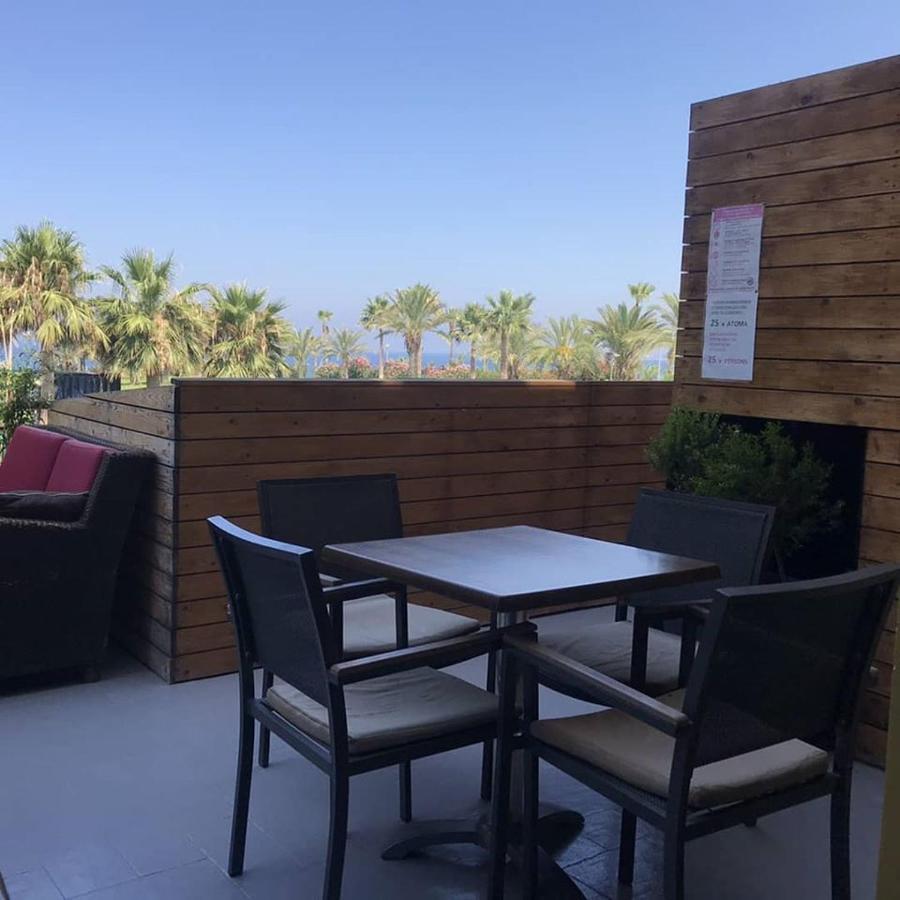 Terrazza Suites Пафос Экстерьер фото