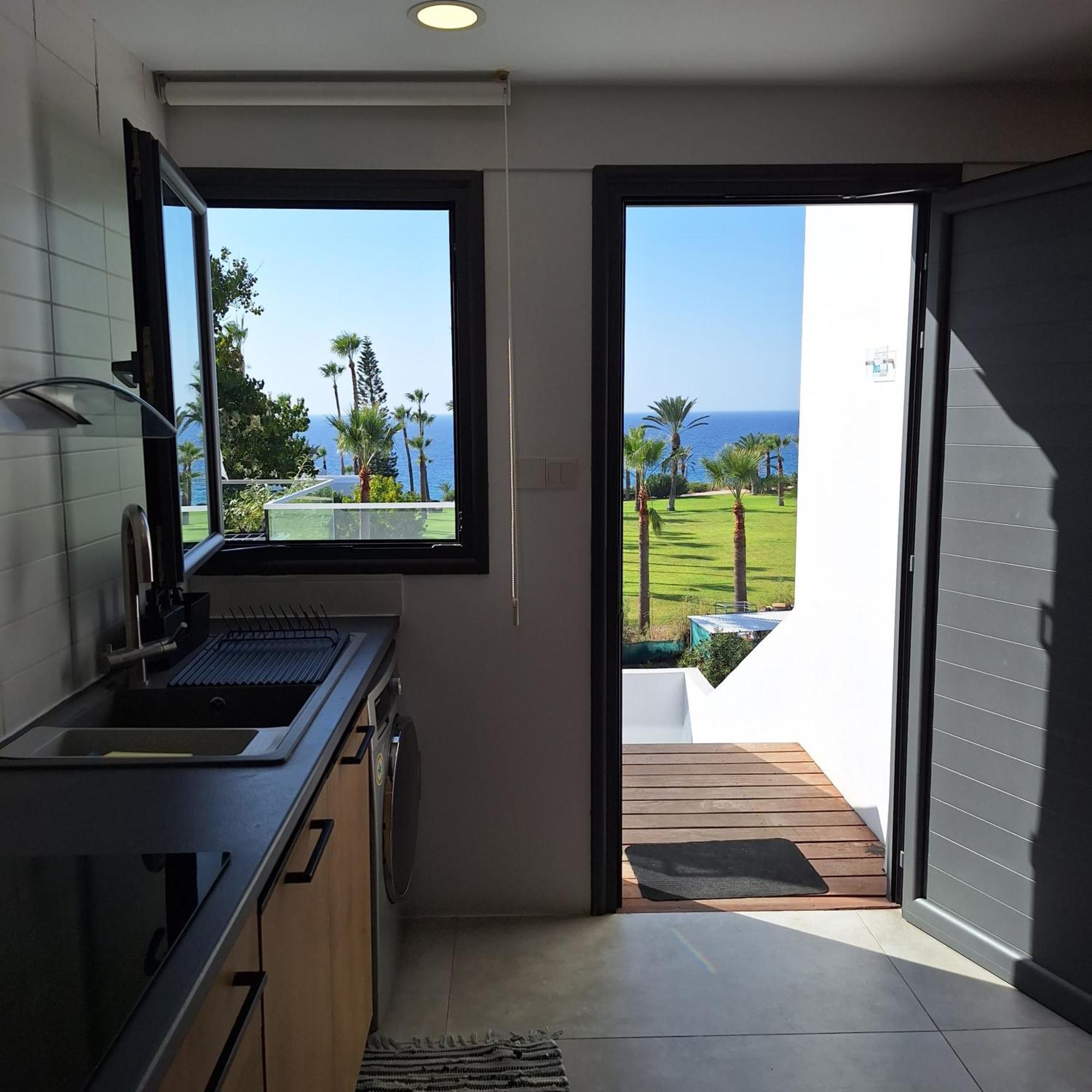 Terrazza Suites Пафос Номер фото