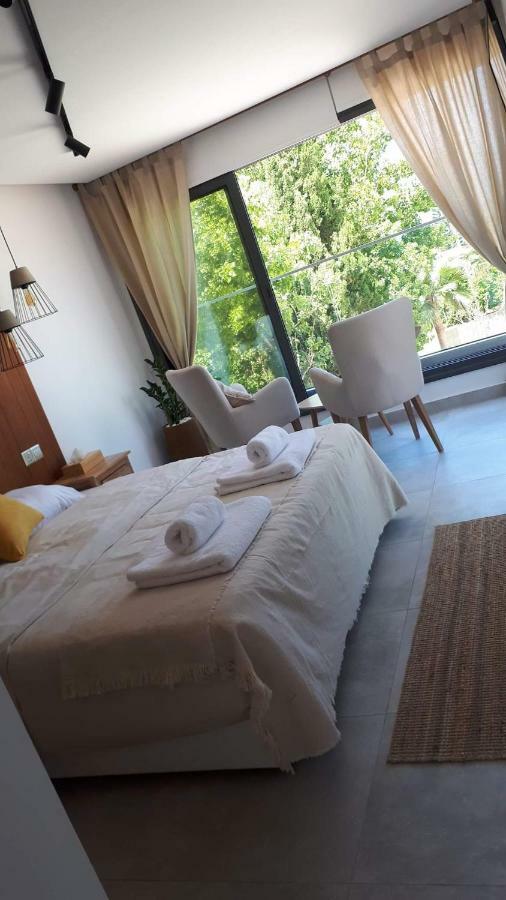 Terrazza Suites Пафос Экстерьер фото